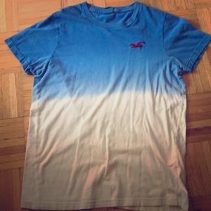 Hollister T-Shirt